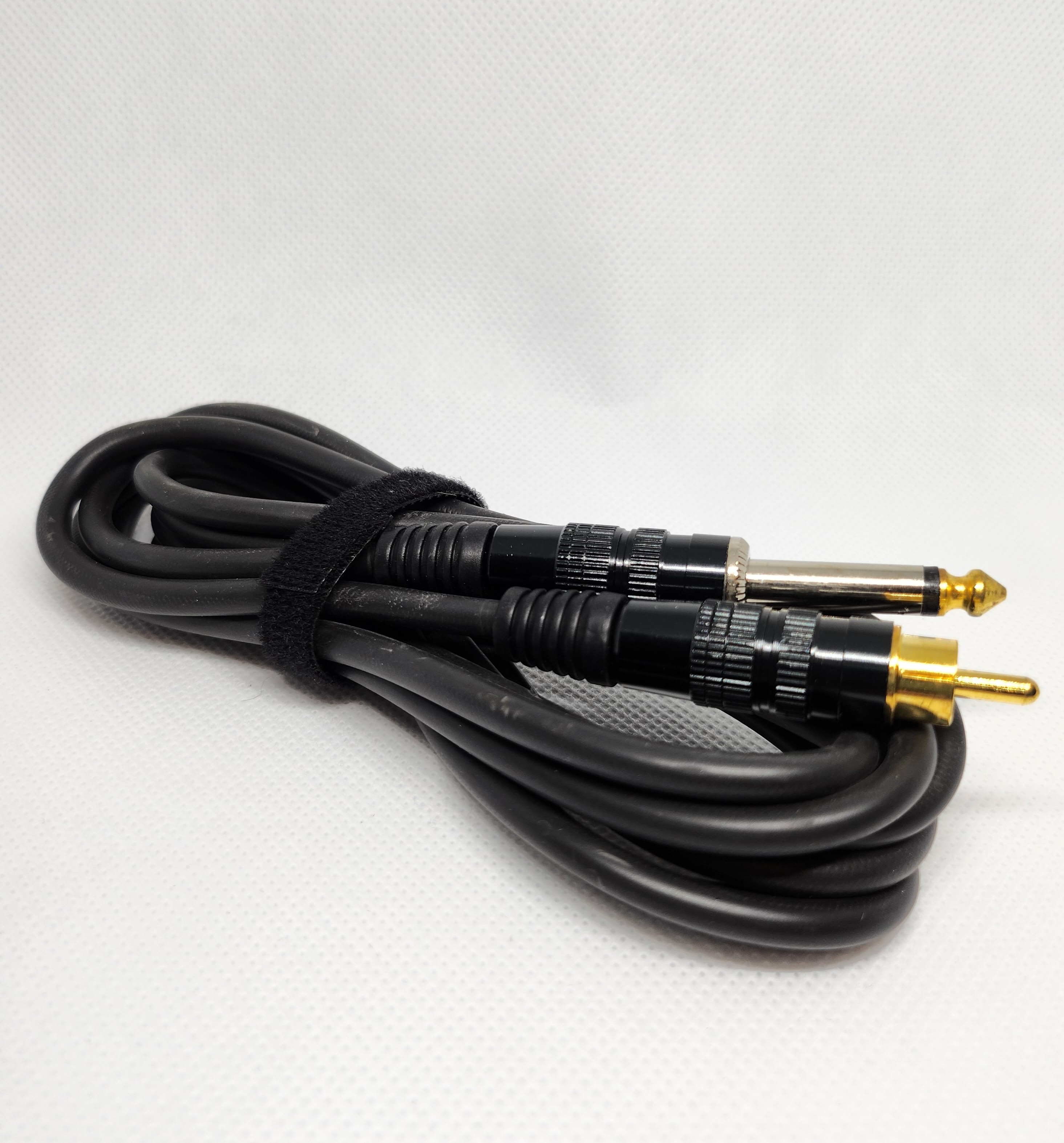 RCA Clip Cord Black 1,8 Mts